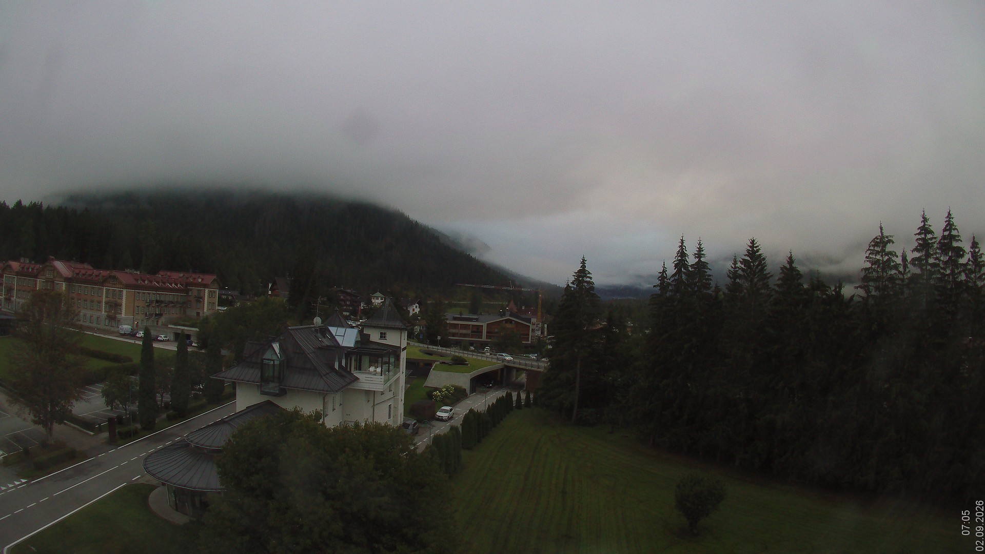 Archiv Foto Webcam Apparthotel Germania – Blick auf das Höhlensteintal