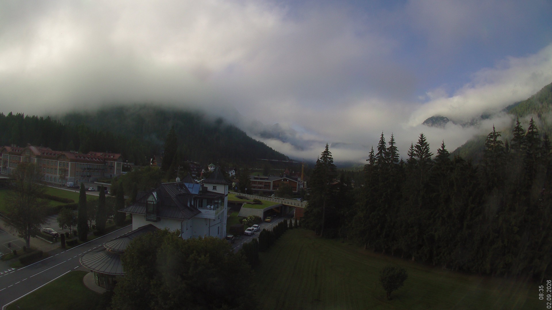 Archiv Foto Webcam Apparthotel Germania – Blick auf das Höhlensteintal