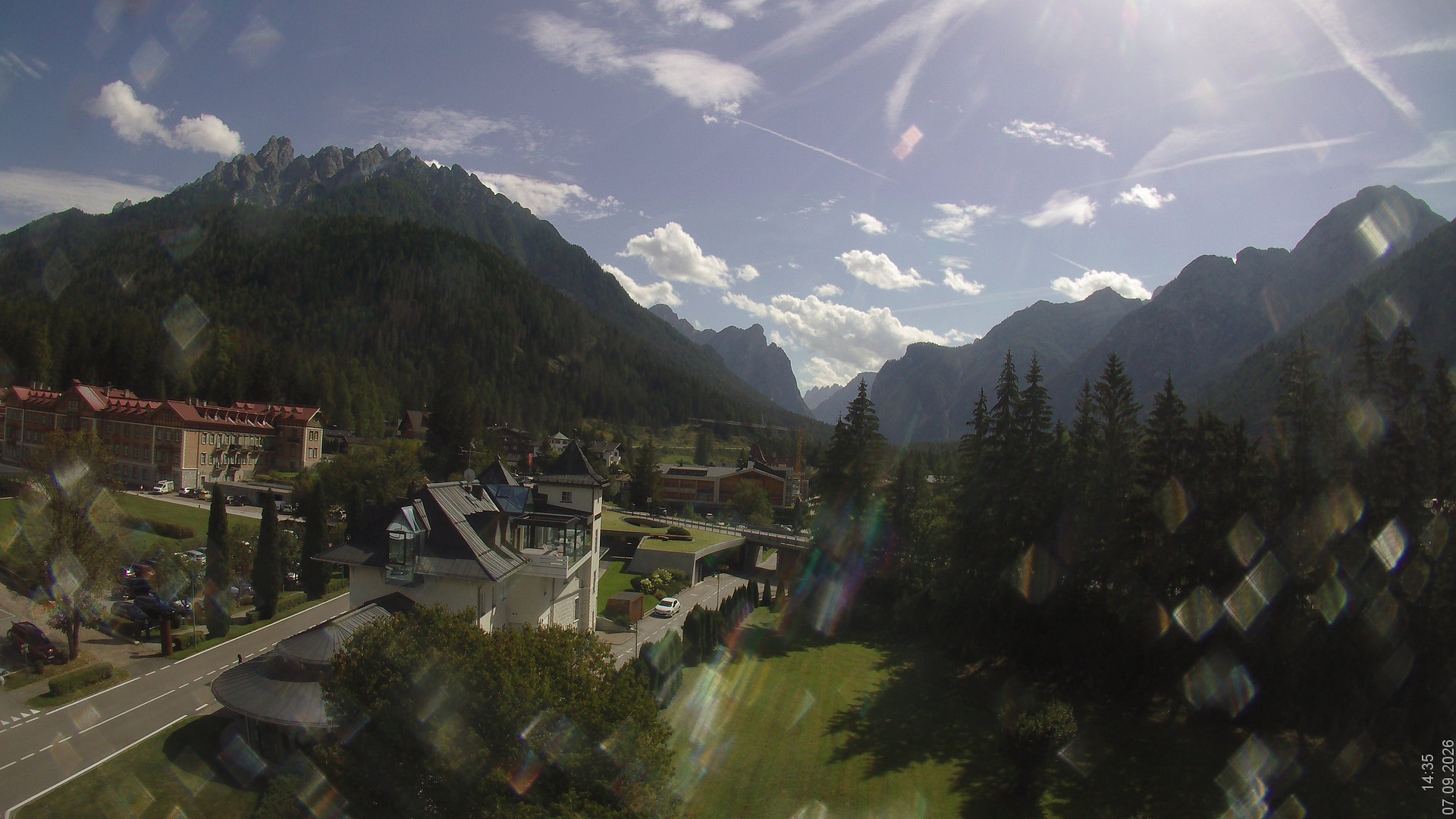Archiv Foto Webcam Apparthotel Germania – Blick auf das Höhlensteintal