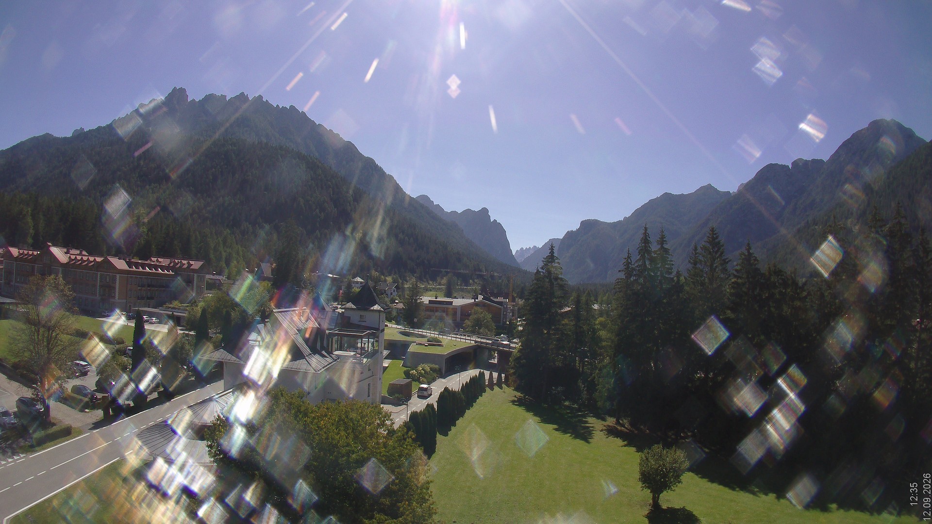 Archiv Foto Webcam Apparthotel Germania – Blick auf das Höhlensteintal