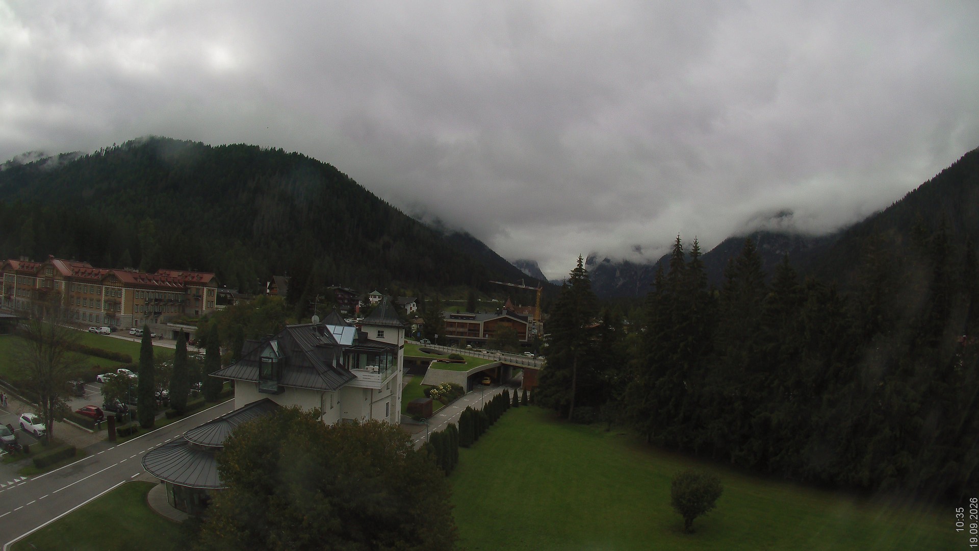 Archived image Webcam Apparthotel Germania - Höhlenstein Valley