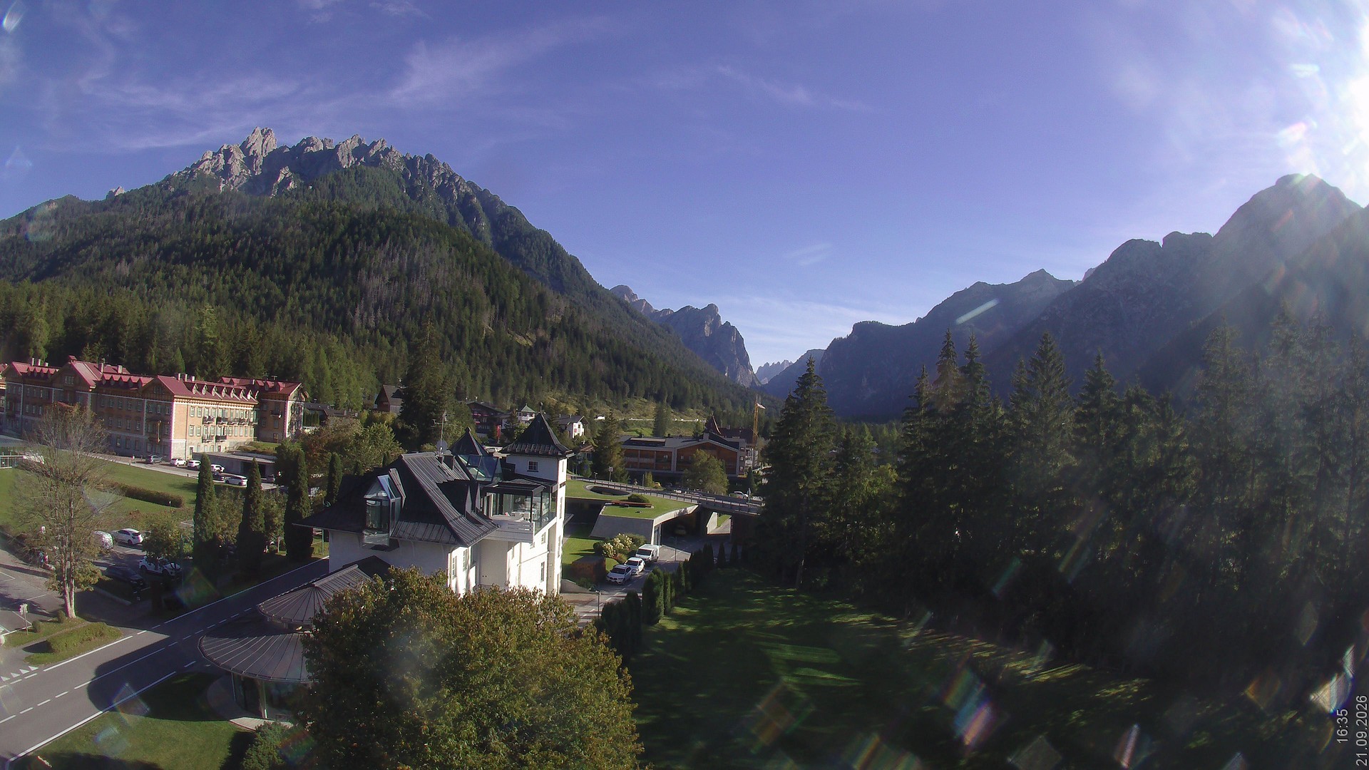 Archiv Foto Webcam Apparthotel Germania – Blick auf das Höhlensteintal