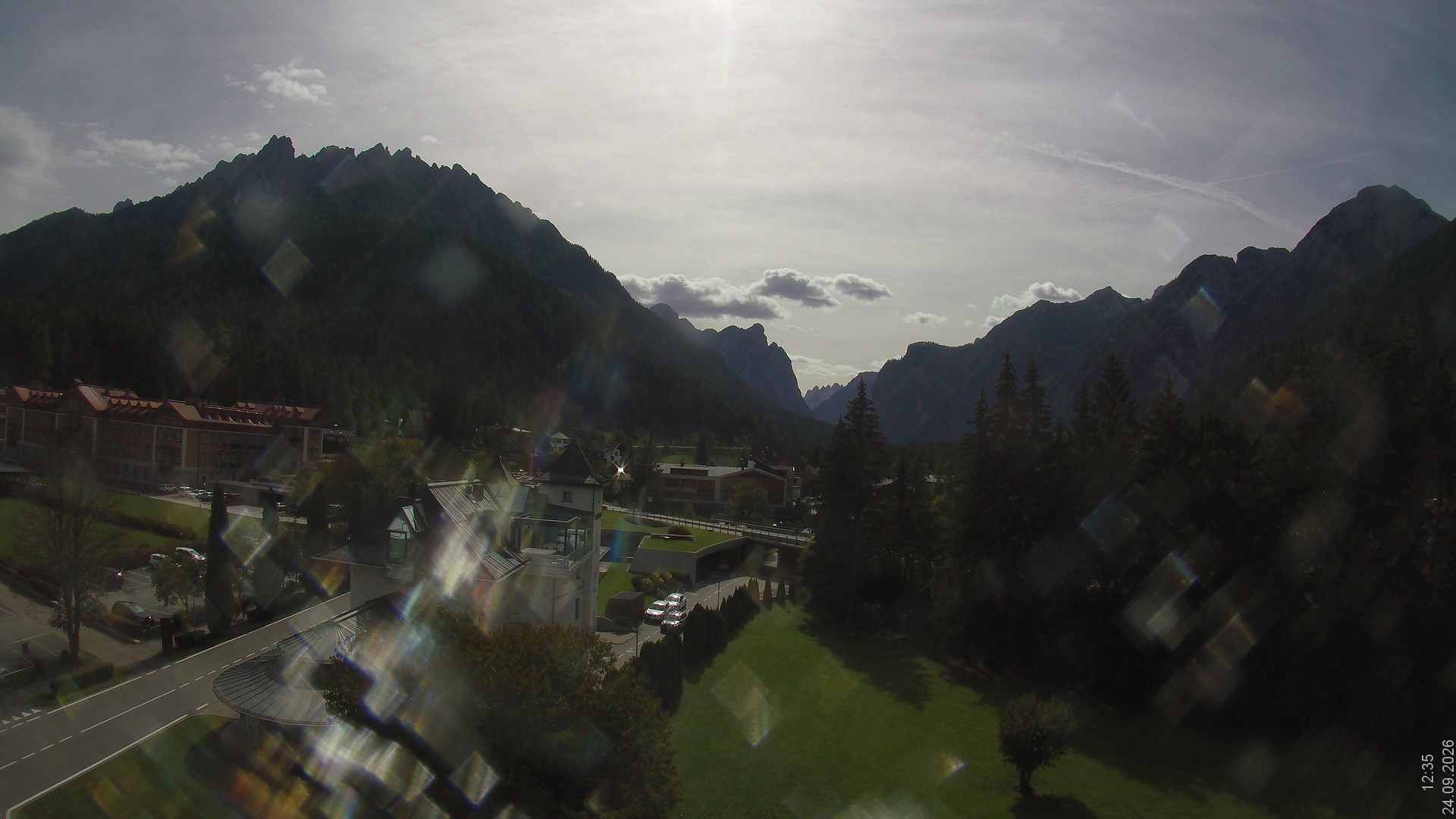 Archiv Foto Webcam Apparthotel Germania – Blick auf das Höhlensteintal