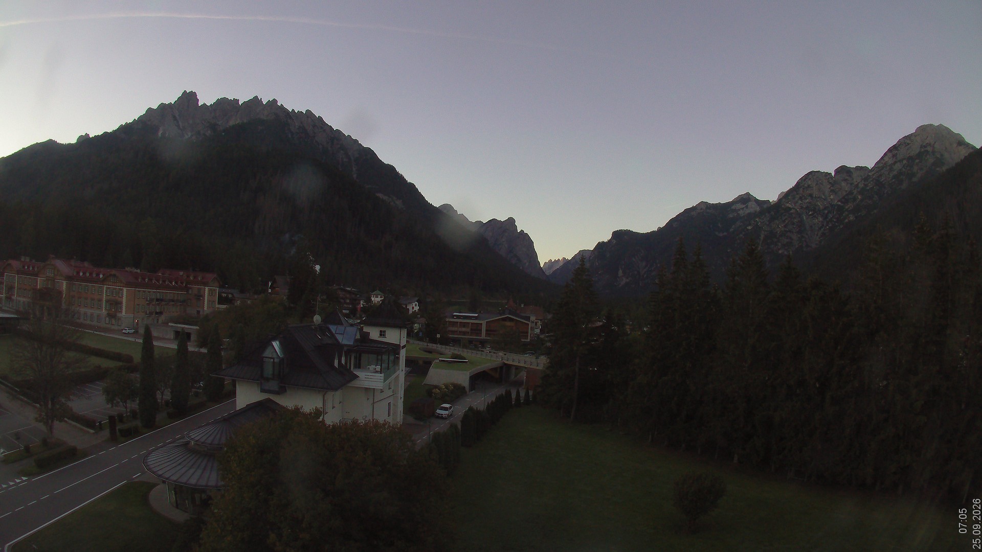 Archived image Webcam Apparthotel Germania - Höhlenstein Valley