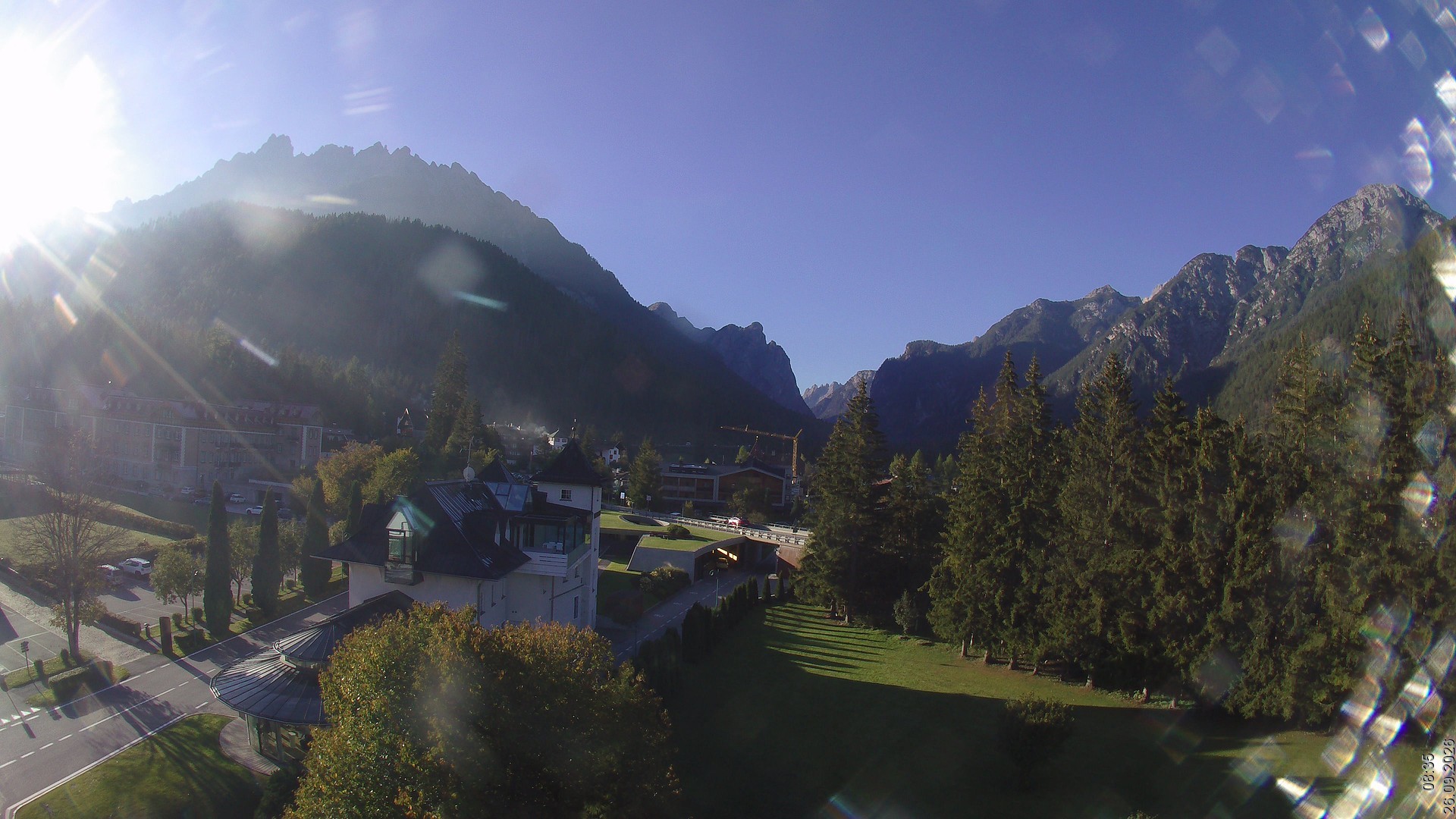 Archiv Foto Webcam Apparthotel Germania – Blick auf das Höhlensteintal