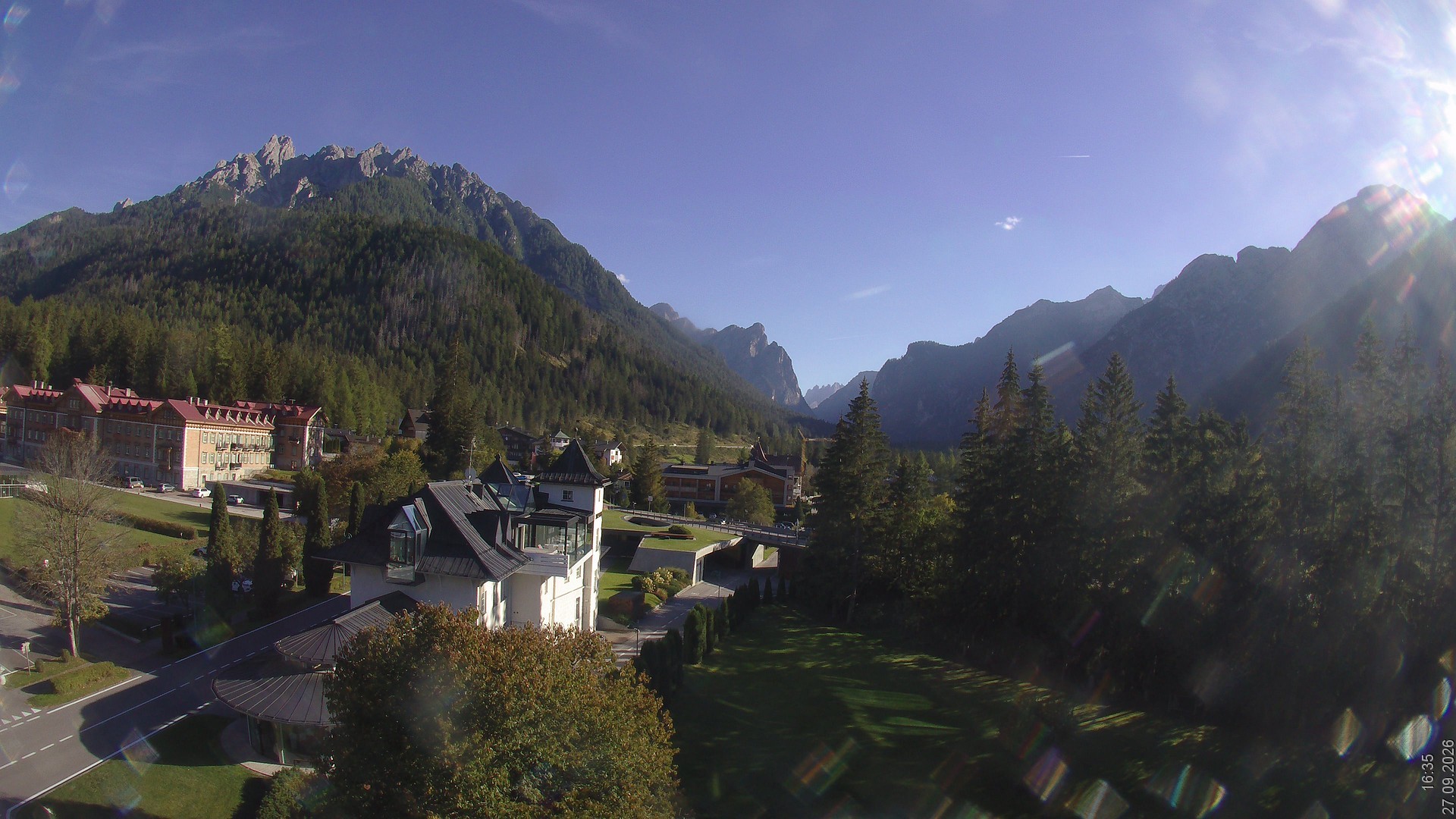 Archiv Foto Webcam Apparthotel Germania – Blick auf das Höhlensteintal