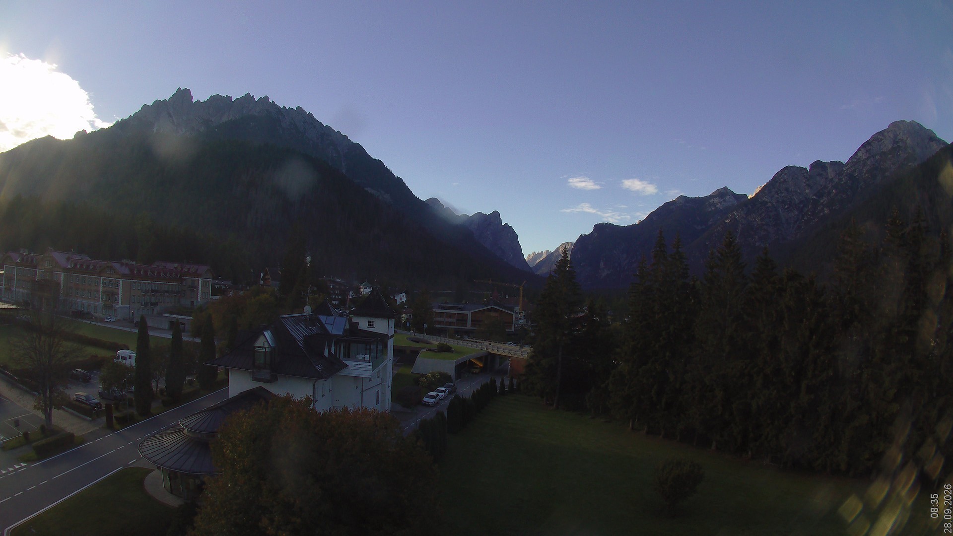 Archiv Foto Webcam Apparthotel Germania – Blick auf das Höhlensteintal