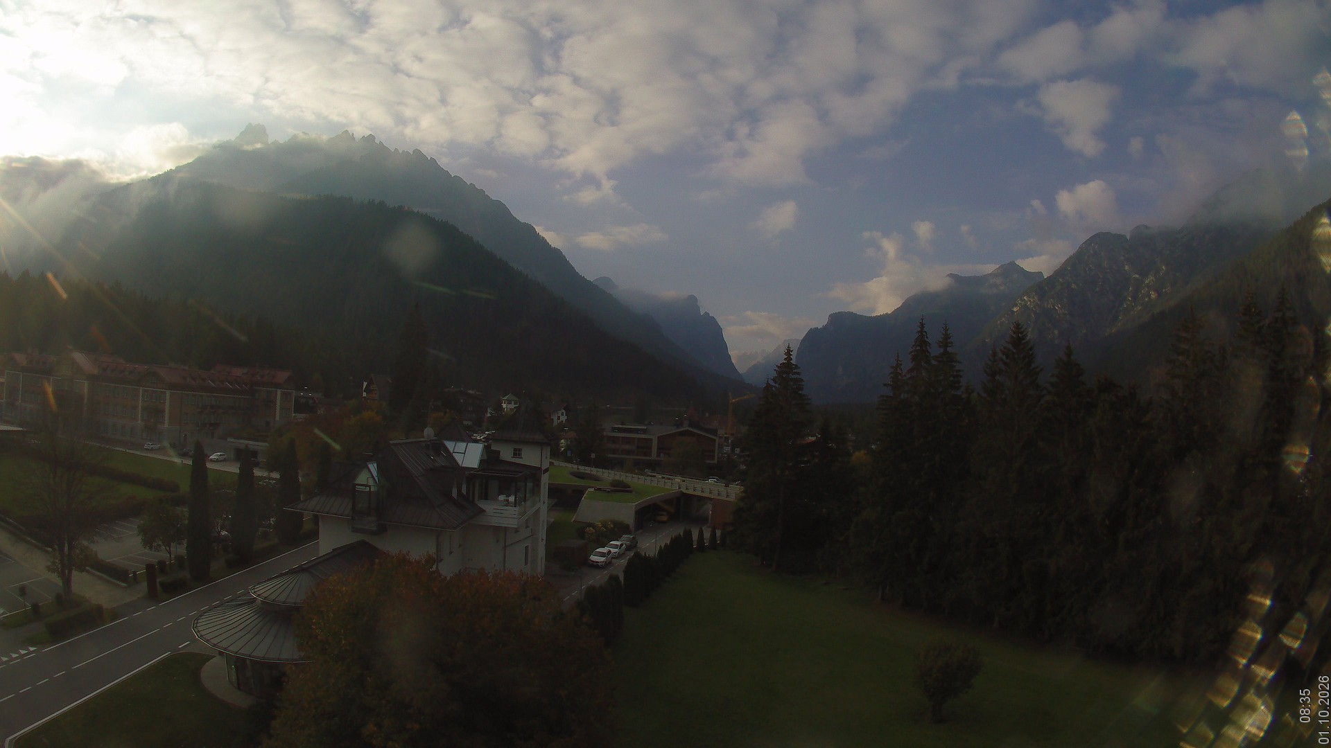 Archiv Foto Webcam Apparthotel Germania – Blick auf das Höhlensteintal