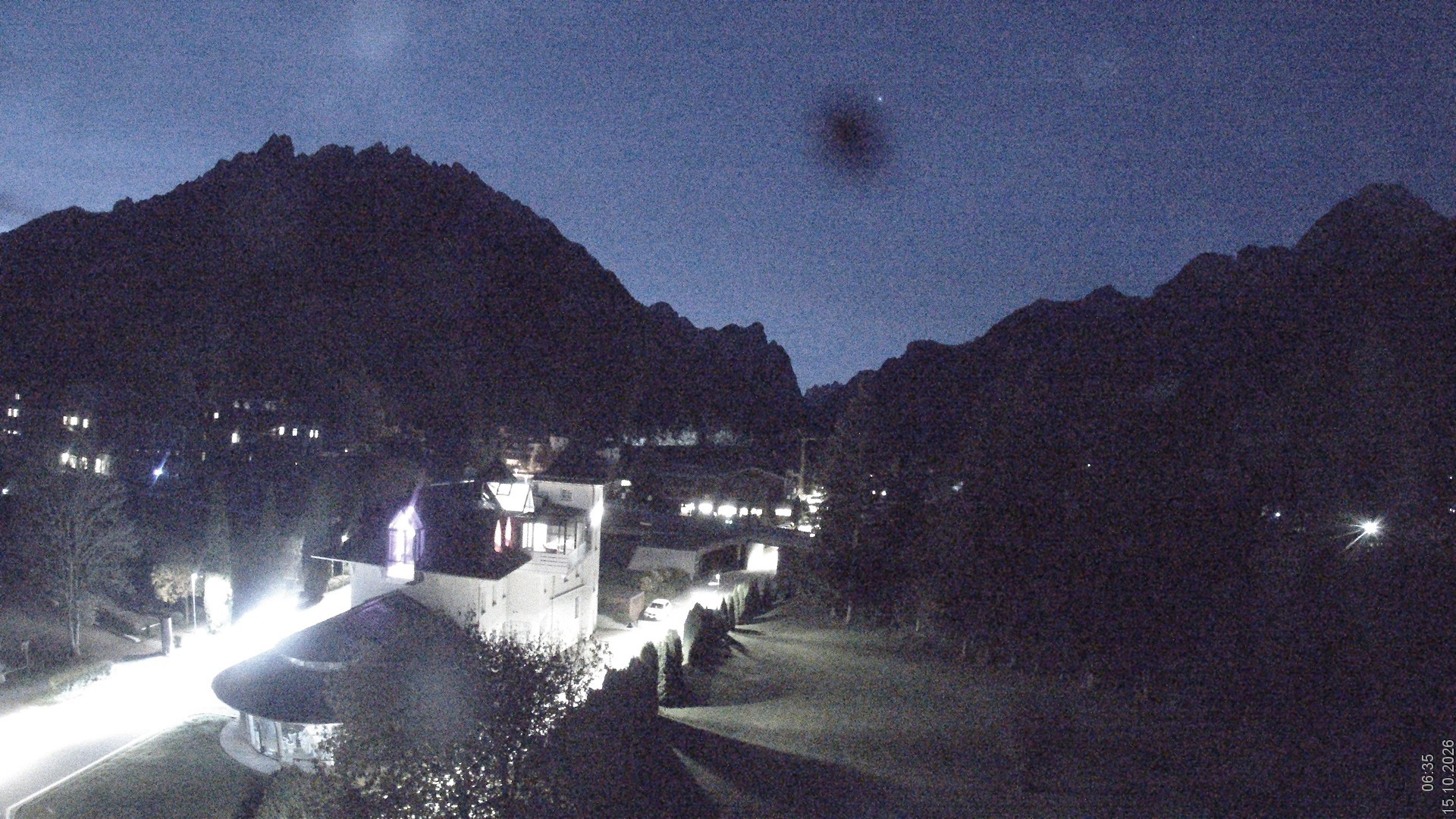 Archiv Foto Webcam Apparthotel Germania – Blick auf das Höhlensteintal
