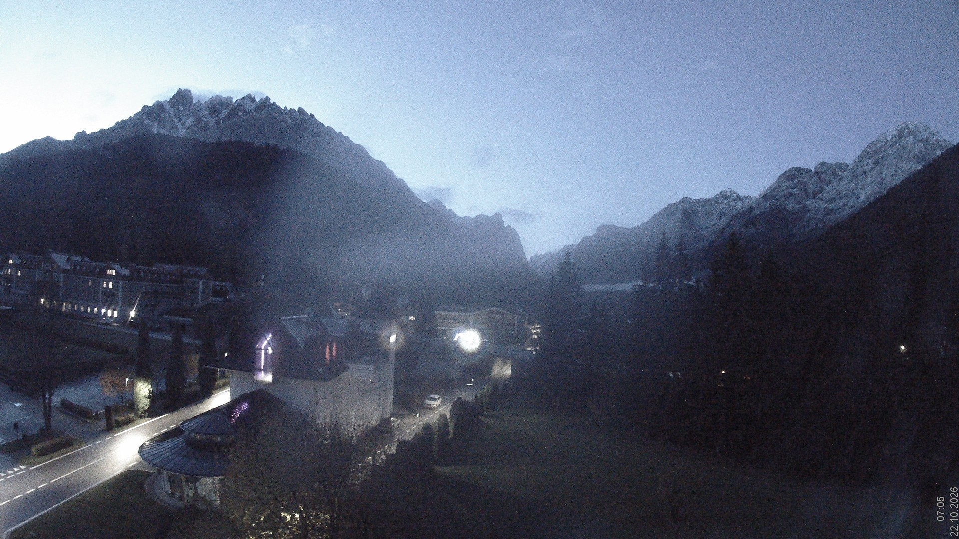 Archiv Foto Webcam Apparthotel Germania – Blick auf das Höhlensteintal