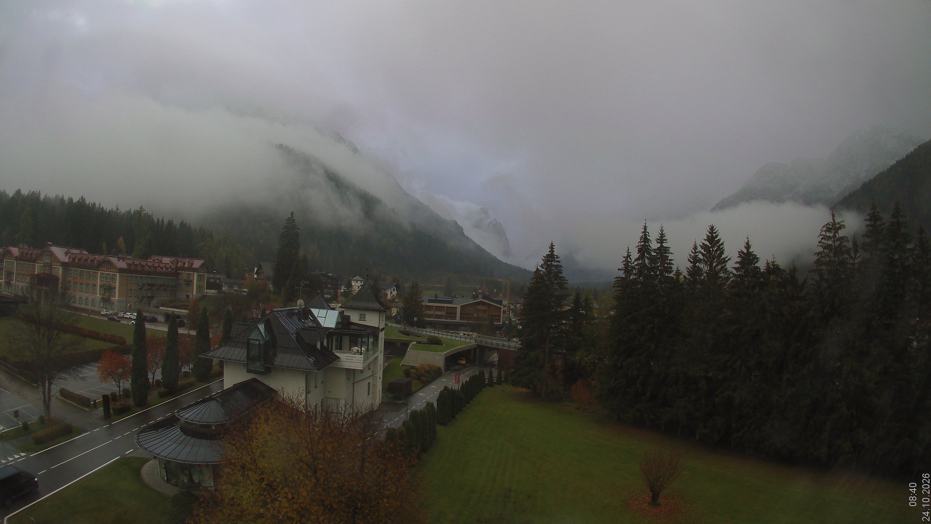 Archiv Foto Webcam Apparthotel Germania – Blick auf das Höhlensteintal
