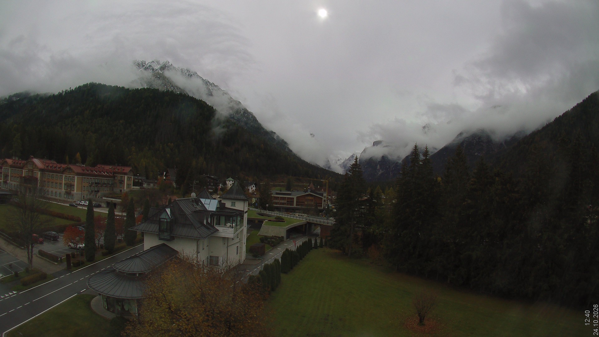 Archiv Foto Webcam Apparthotel Germania – Blick auf das Höhlensteintal