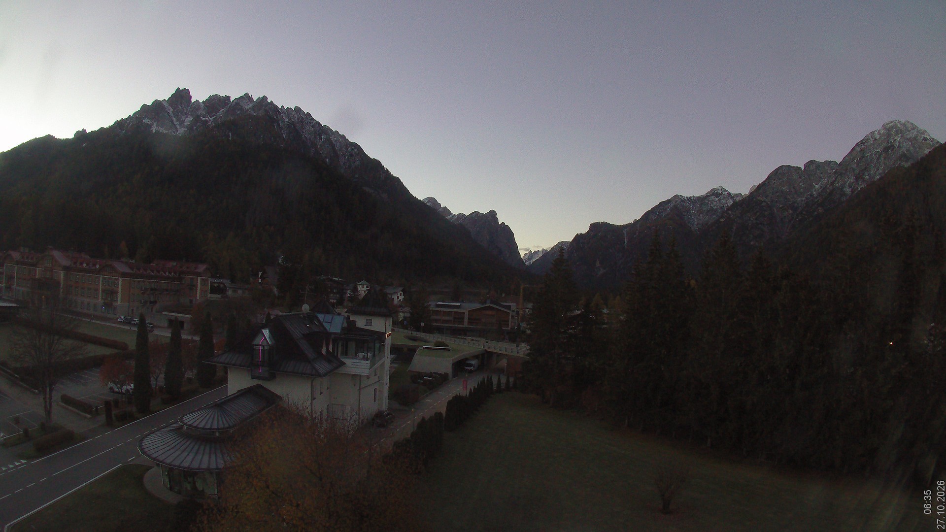 Archived image Webcam Apparthotel Germania - Höhlenstein Valley