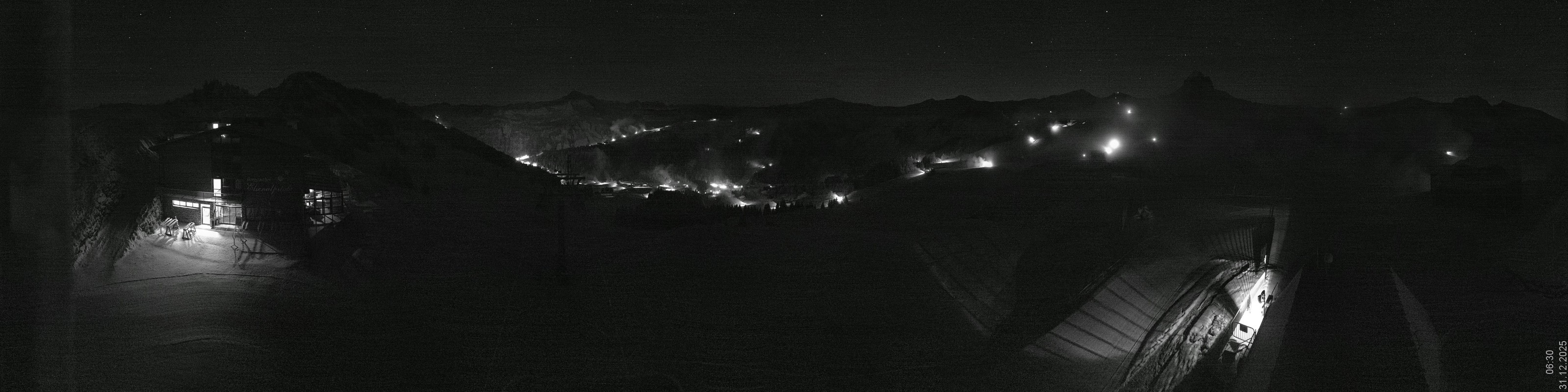 Archiv Foto Panorama Webcam Damüls an der Elsenalpstube