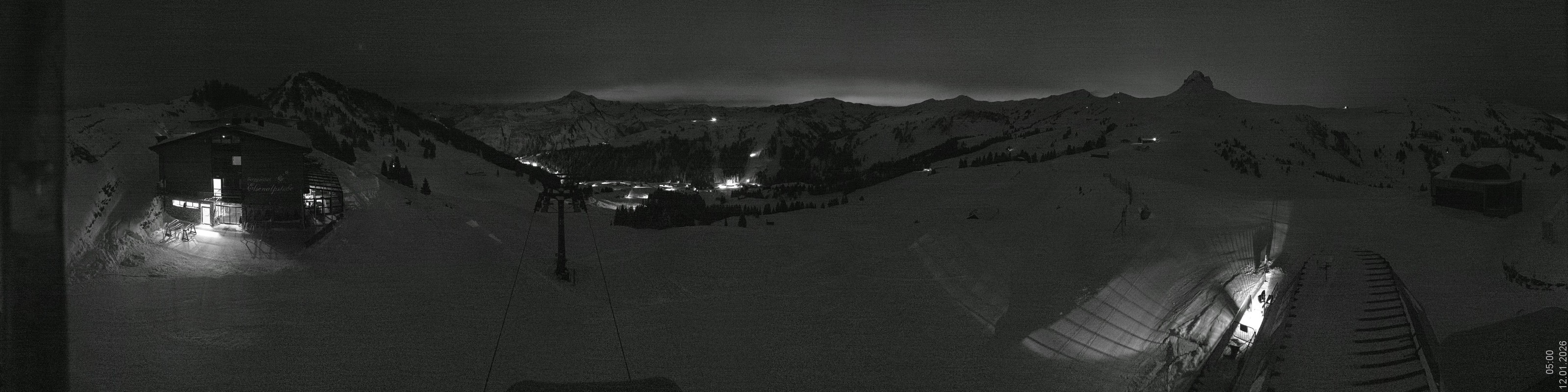 Archiv Foto Panorama Webcam Damüls an der Elsenalpstube