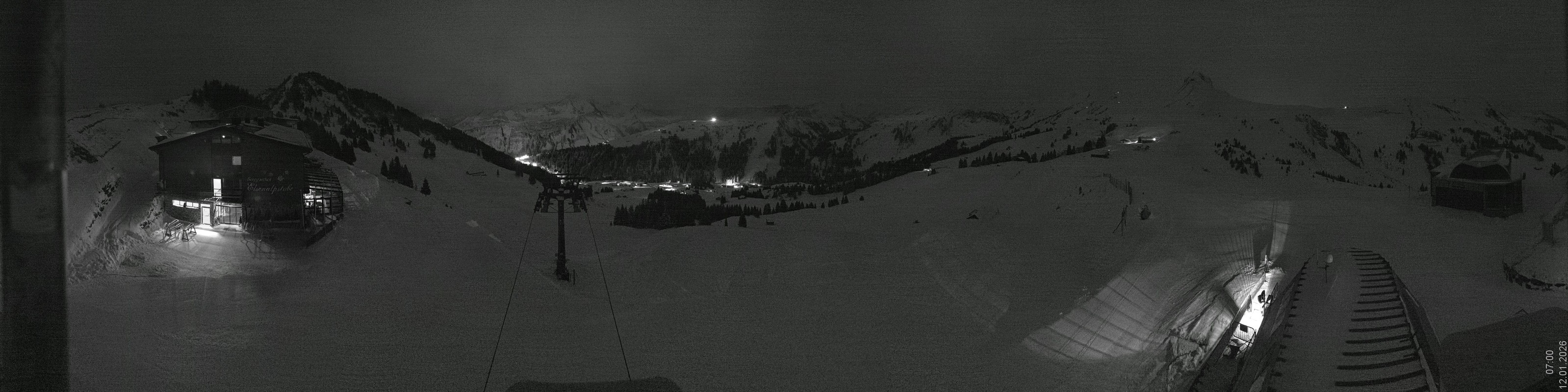 Archiv Foto Panorama Webcam Damüls an der Elsenalpstube
