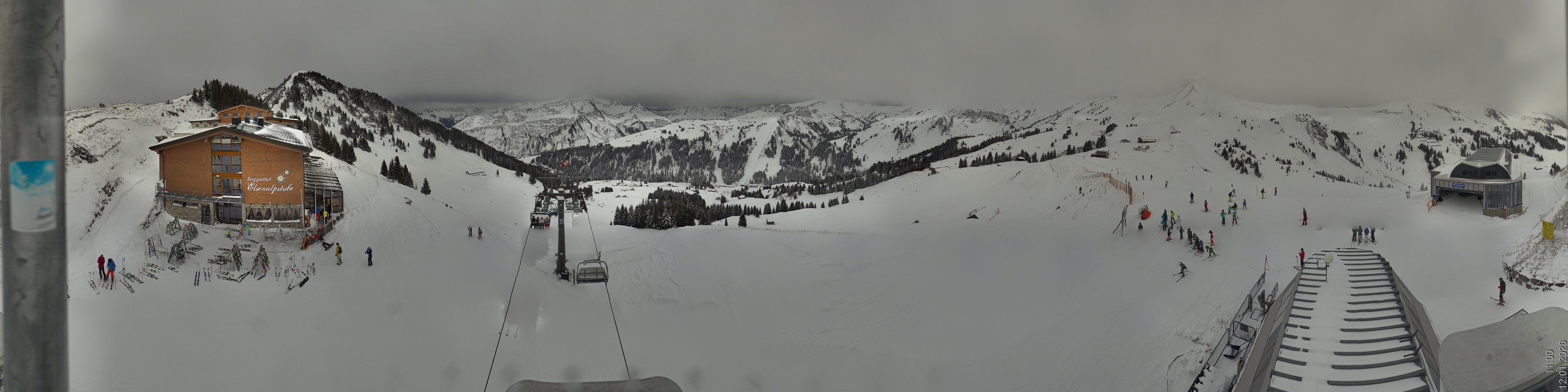 Archiv Foto Panorama Webcam Damüls an der Elsenalpstube