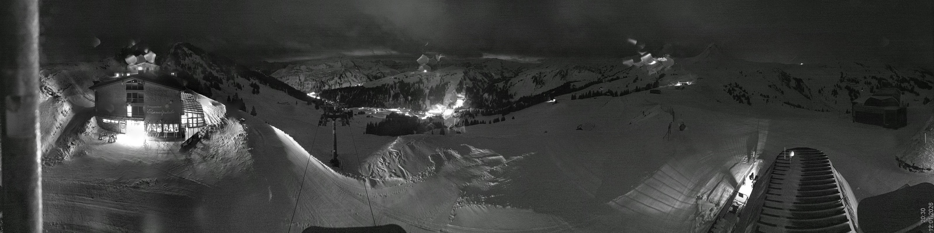 Archiv Foto Panorama Webcam Damüls an der Elsenalpstube