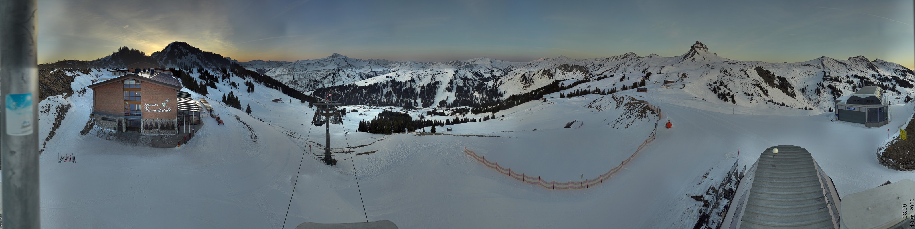 Archiv Foto Panorama Webcam Damüls an der Elsenalpstube