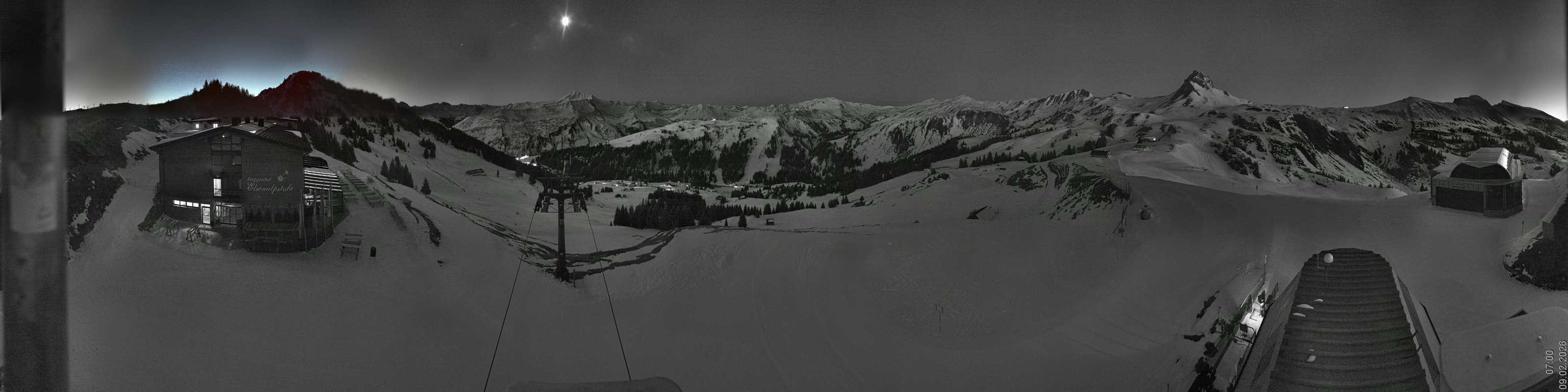 Archiv Foto Panorama Webcam Damüls an der Elsenalpstube
