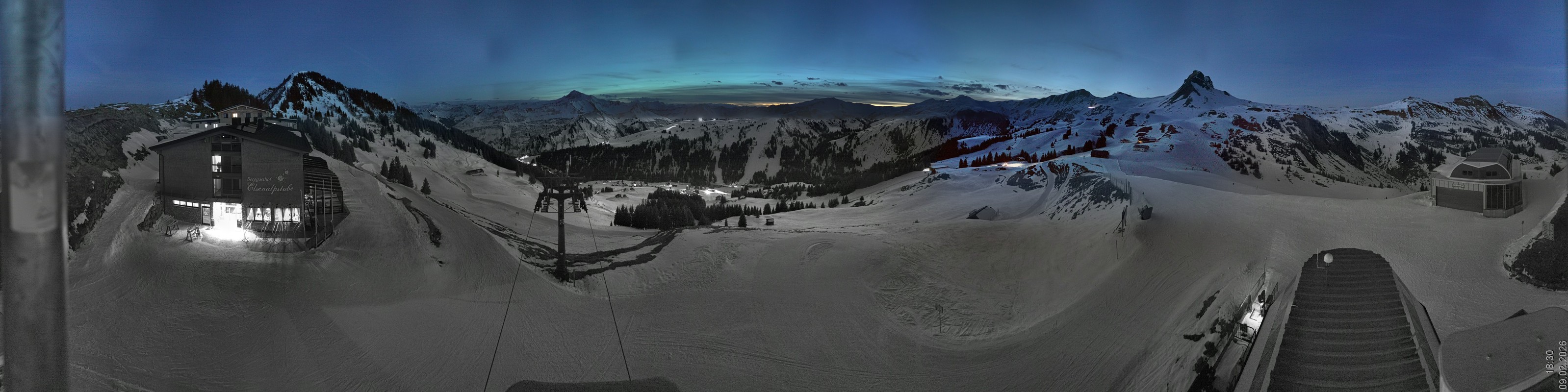 Archiv Foto Panorama Webcam Damüls an der Elsenalpstube