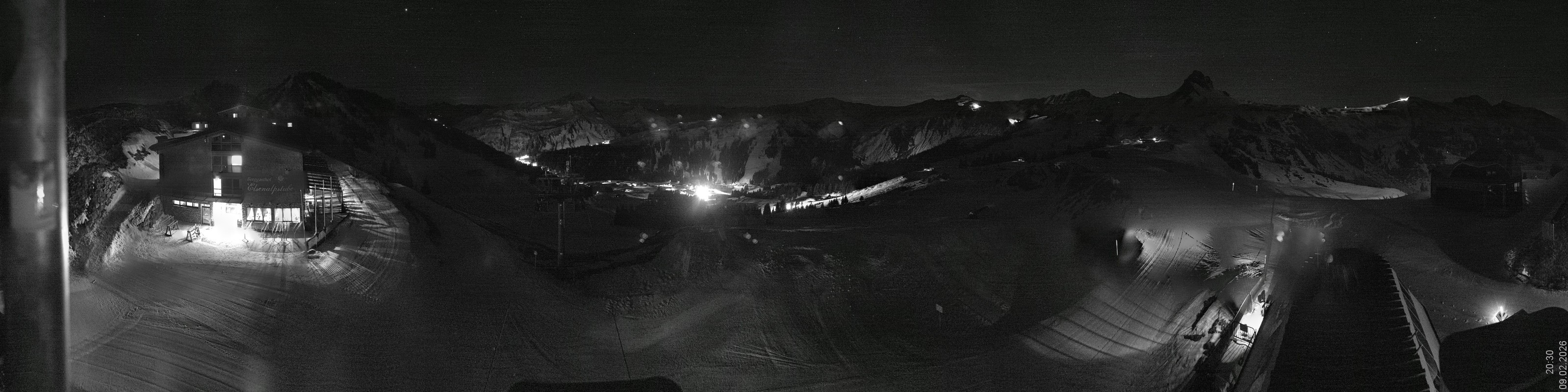 Archiv Foto Panorama Webcam Damüls an der Elsenalpstube