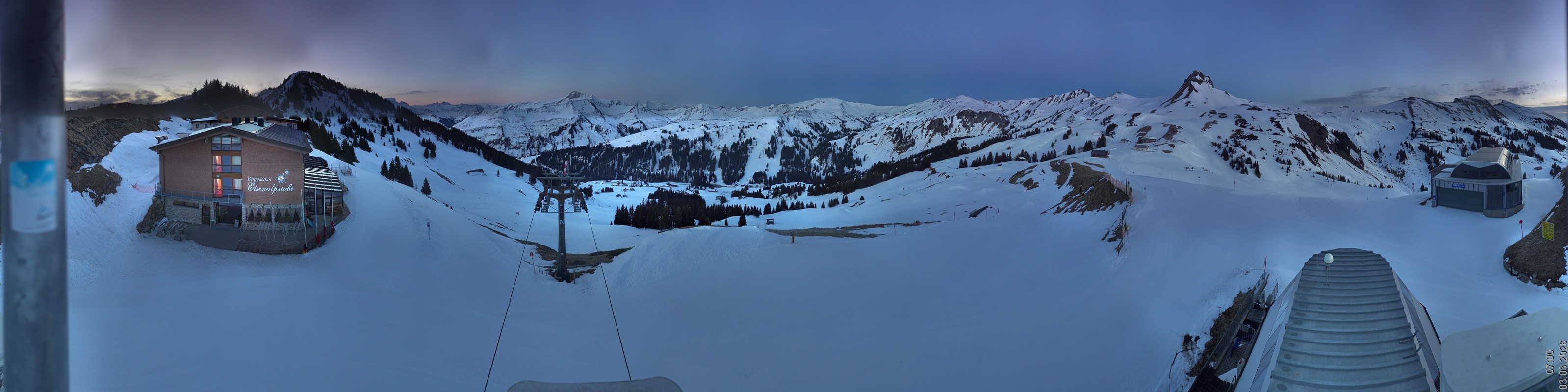 Archiv Foto Panorama Webcam Damüls an der Elsenalpstube