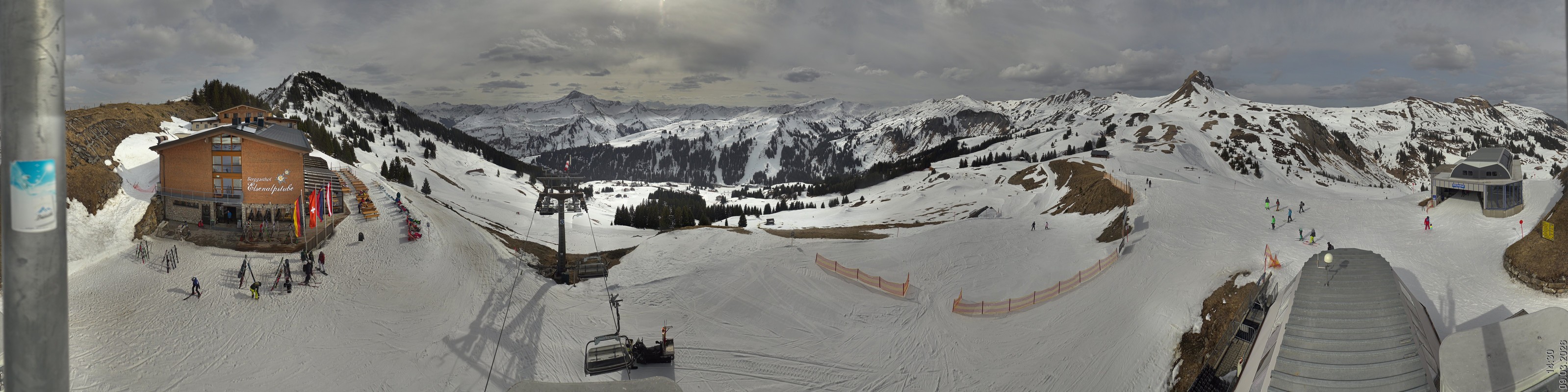 Archiv Foto Panorama Webcam Damüls an der Elsenalpstube