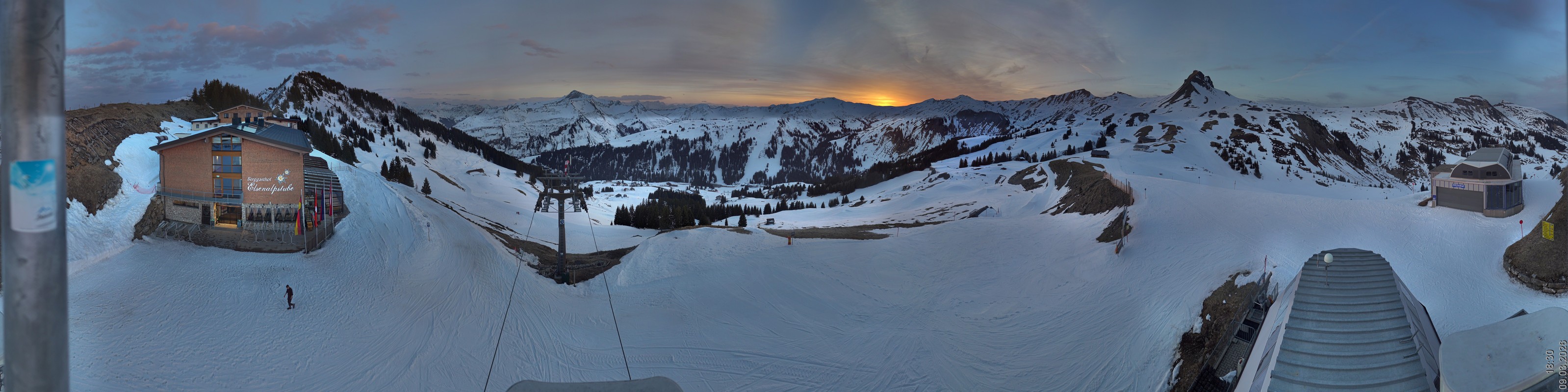 Archiv Foto Panorama Webcam Damüls an der Elsenalpstube