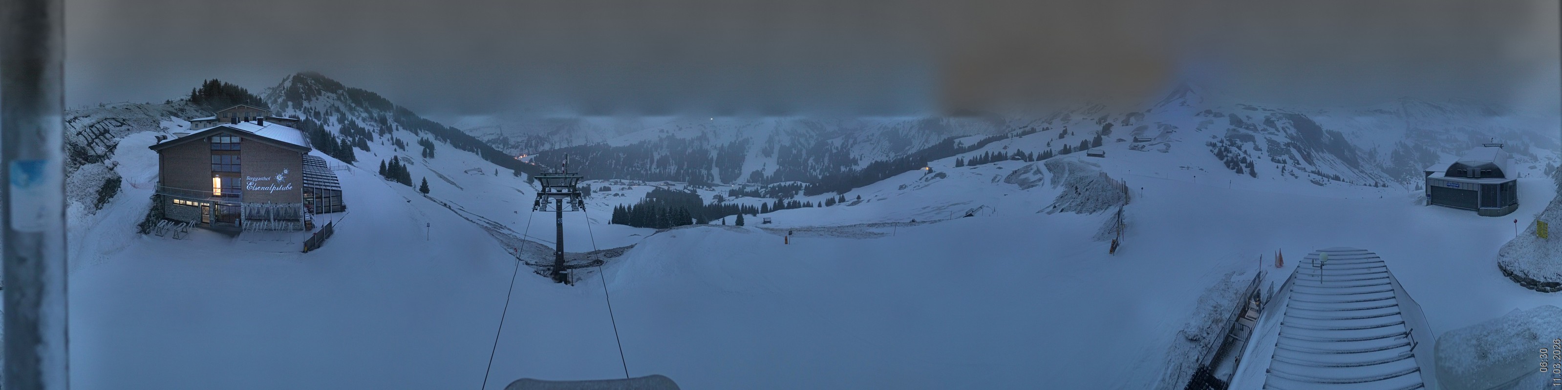 Archiv Foto Panorama Webcam Damüls an der Elsenalpstube