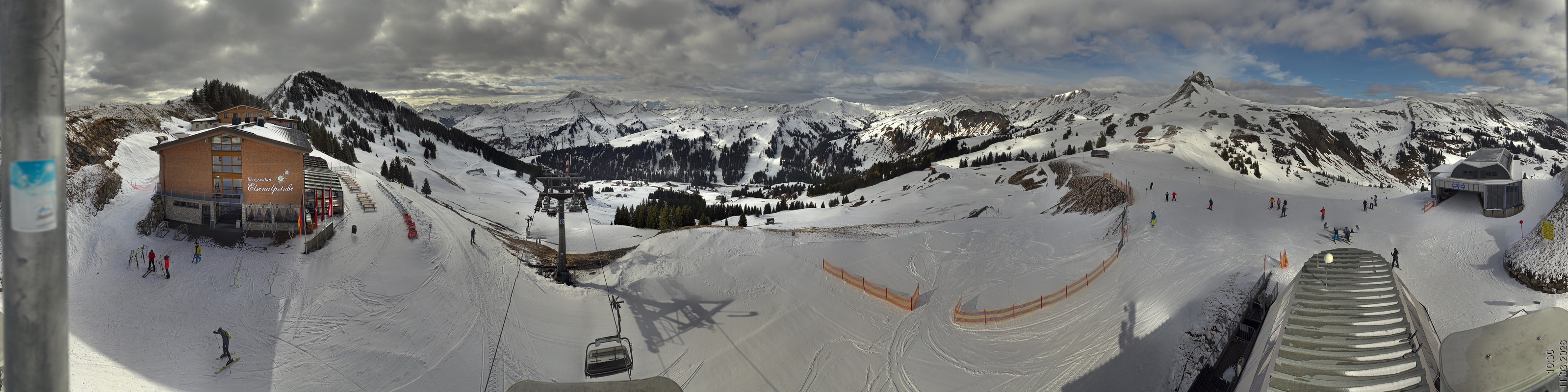 Archiv Foto Panorama Webcam Damüls an der Elsenalpstube