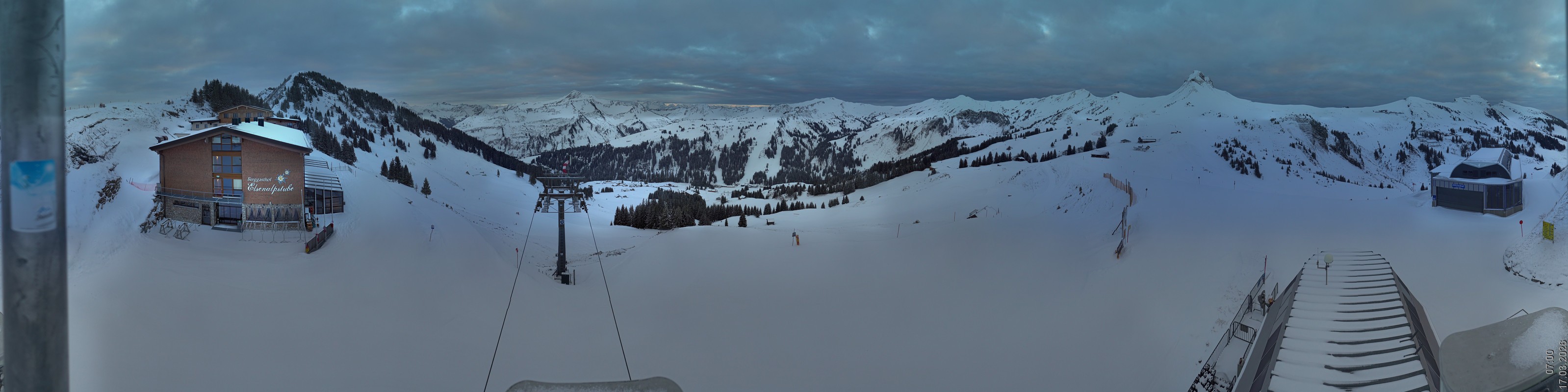 Archiv Foto Panorama Webcam Damüls an der Elsenalpstube
