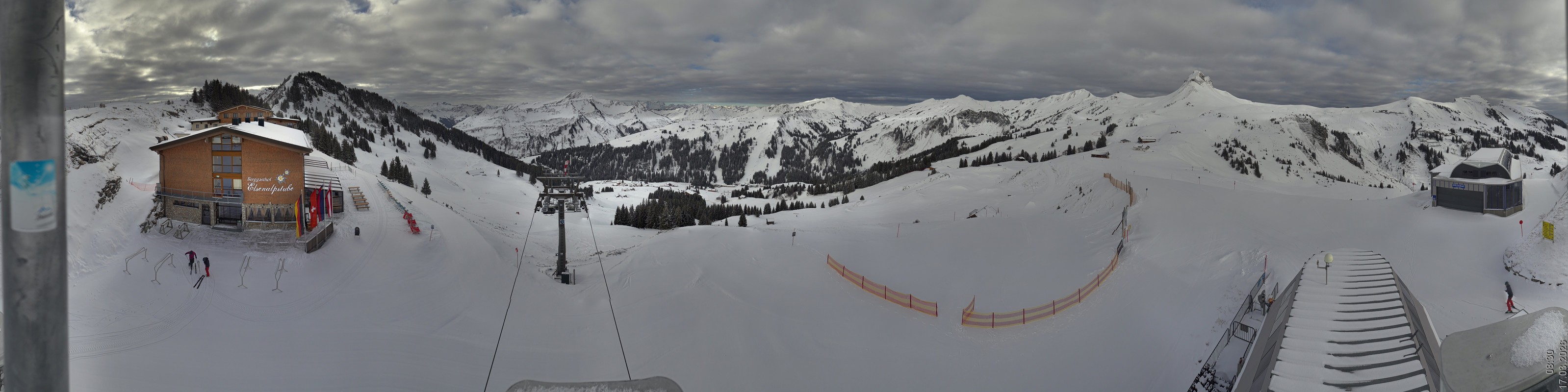 Archiv Foto Panorama Webcam Damüls an der Elsenalpstube