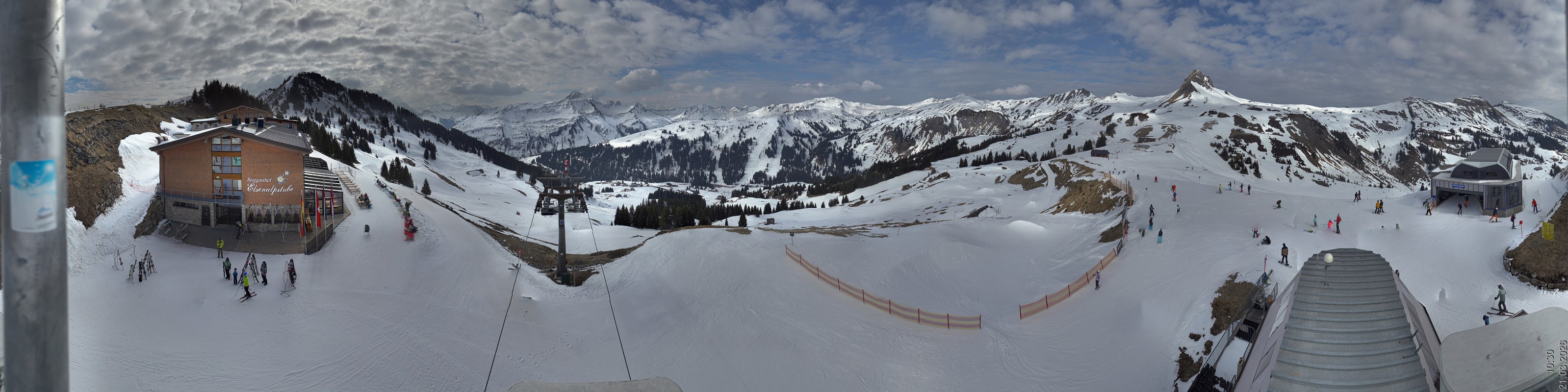 Archiv Foto Panorama Webcam Damüls an der Elsenalpstube