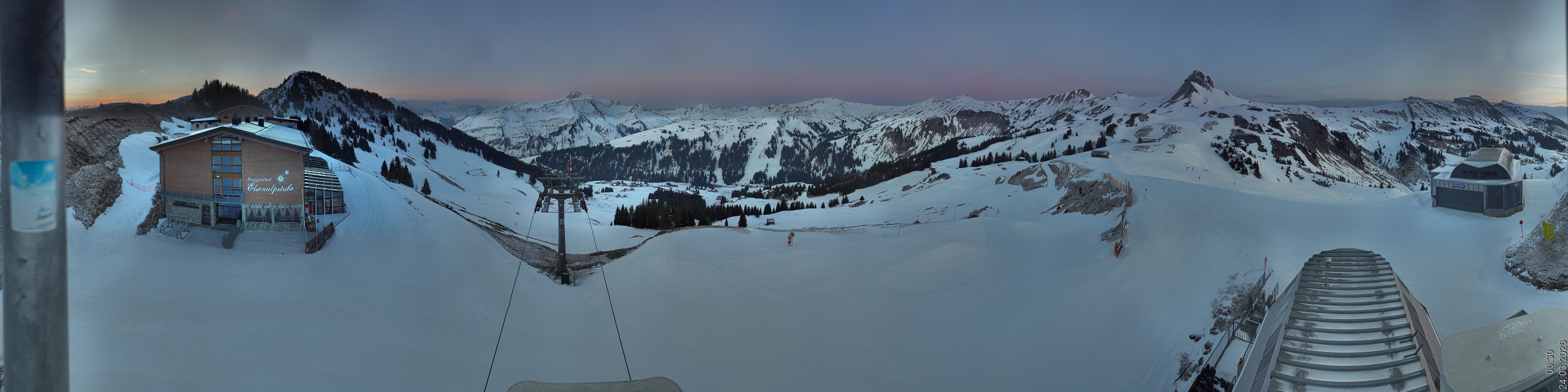 Archiv Foto Panorama Webcam Damüls an der Elsenalpstube