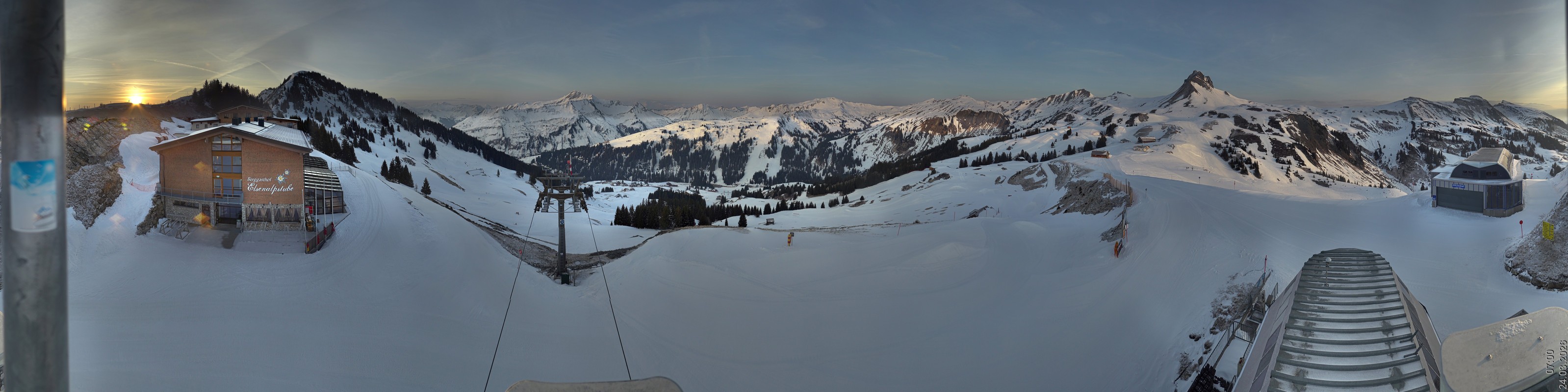 Archiv Foto Panorama Webcam Damüls an der Elsenalpstube