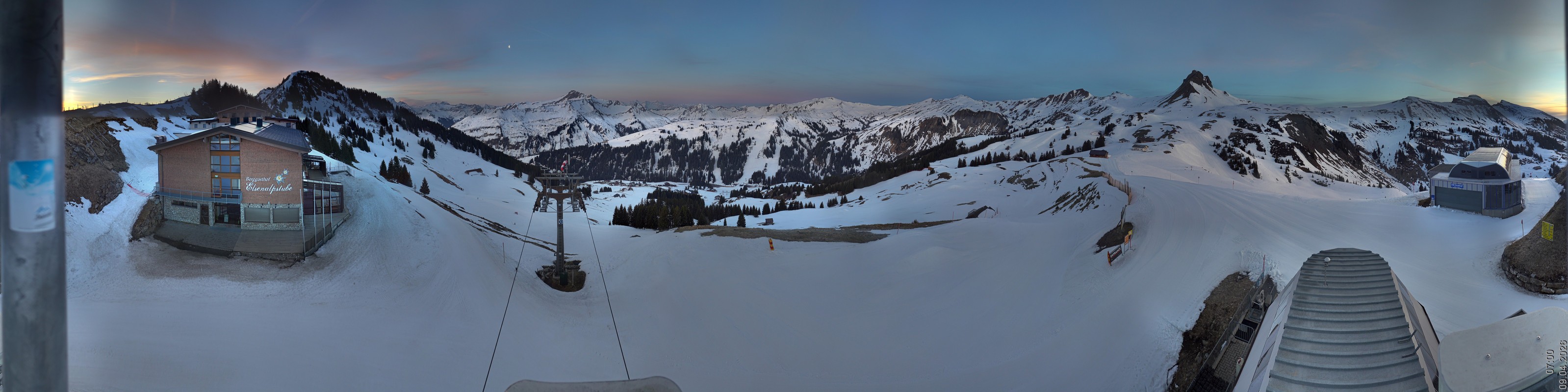 Archived image Webcam Panorama Damüls