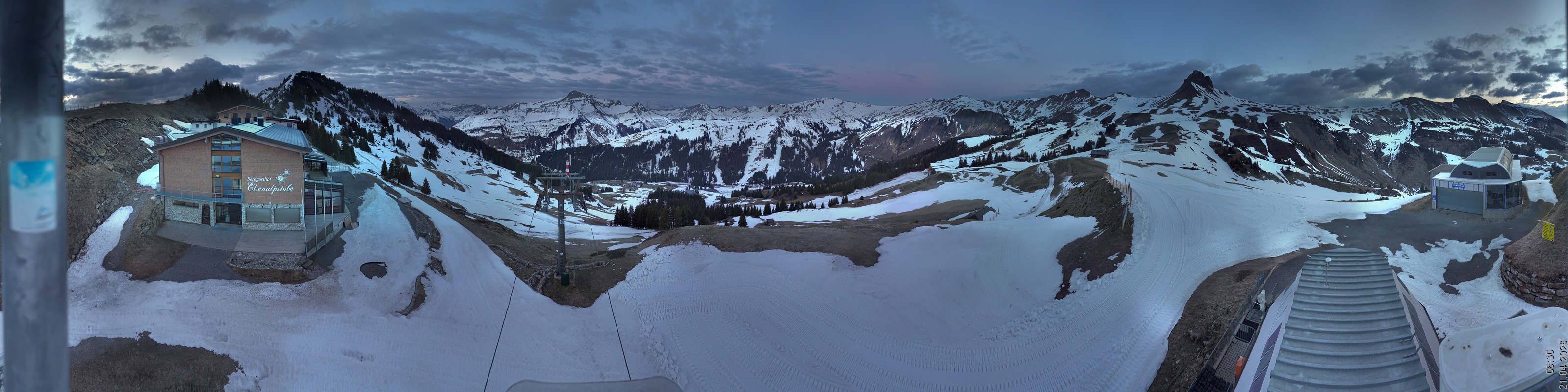 Archiv Foto Panorama Webcam Damüls an der Elsenalpstube
