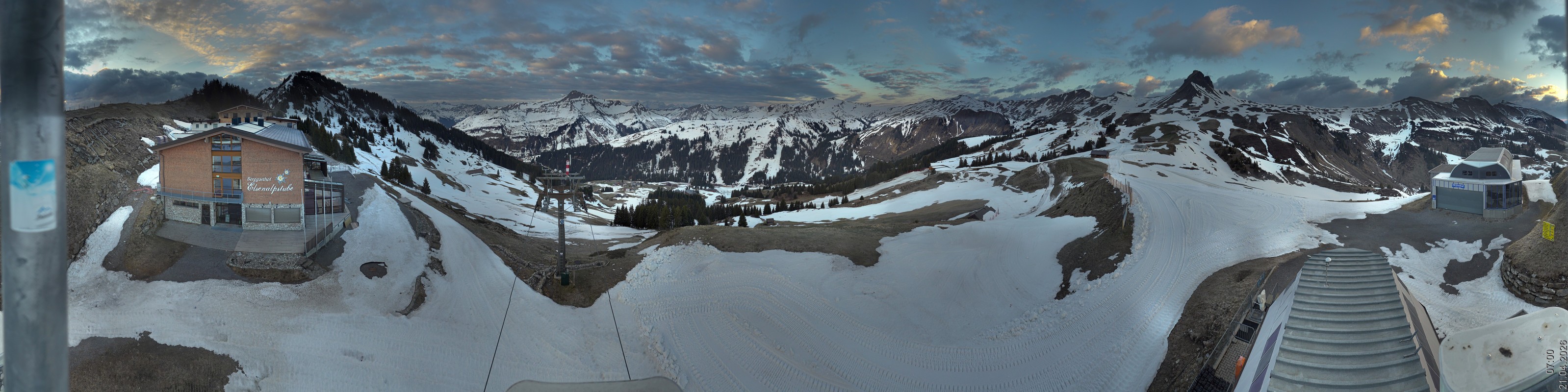 Archiv Foto Panorama Webcam Damüls an der Elsenalpstube