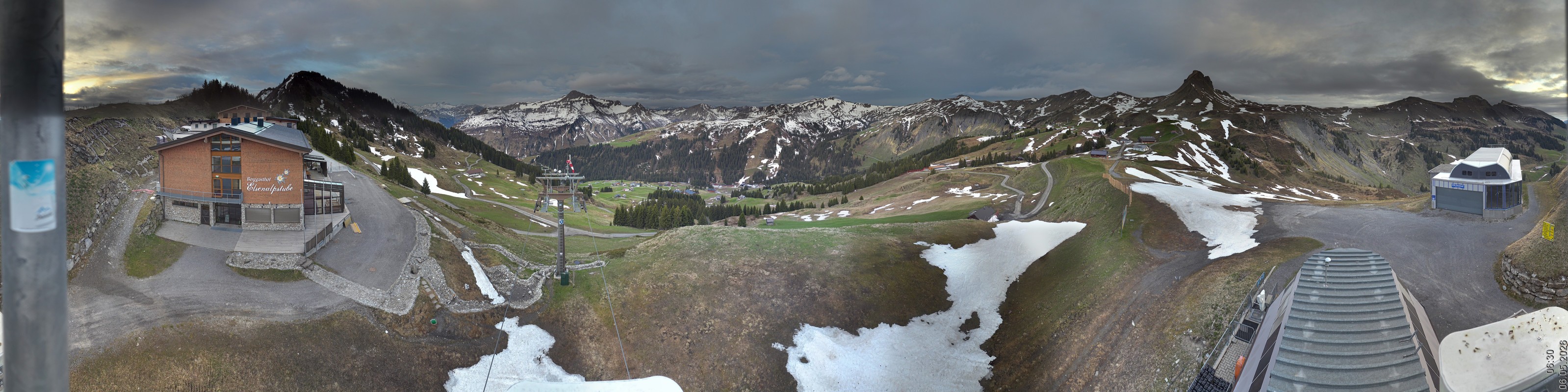 Archiv Foto Panorama Webcam Damüls an der Elsenalpstube