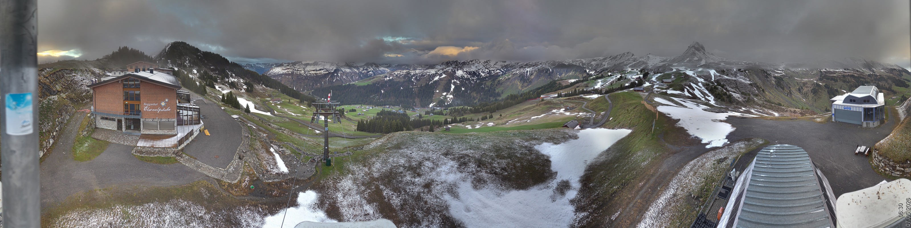 Archiv Foto Panorama Webcam Damüls an der Elsenalpstube