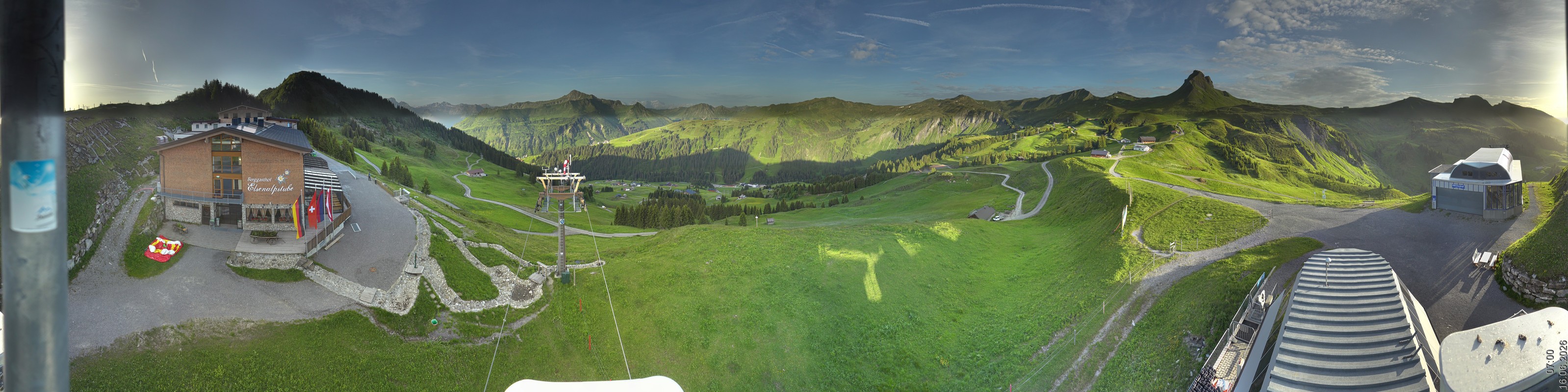 Archiv Foto Panorama Webcam Damüls an der Elsenalpstube