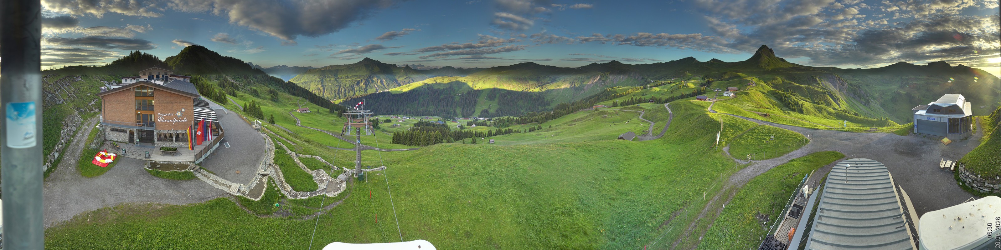 Archiv Foto Panorama Webcam Damüls an der Elsenalpstube