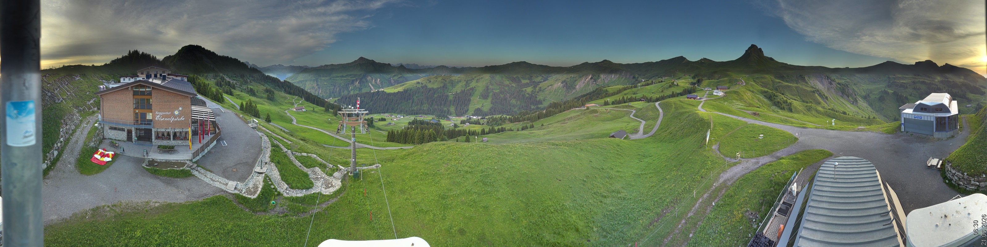 Archiv Foto Panorama Webcam Damüls an der Elsenalpstube