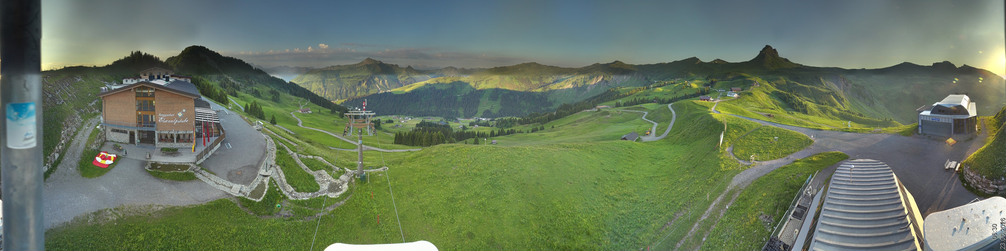 Archiv Foto Panorama Webcam Damüls an der Elsenalpstube