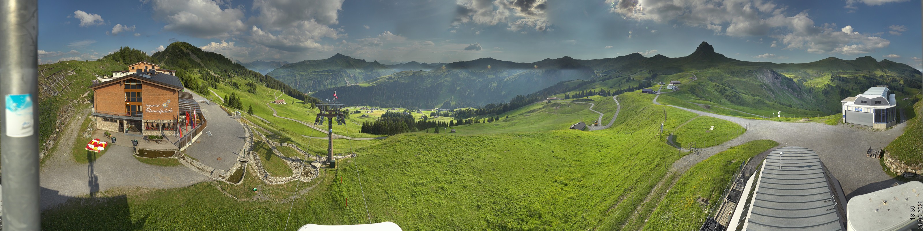 Archiv Foto Panorama Webcam Damüls an der Elsenalpstube