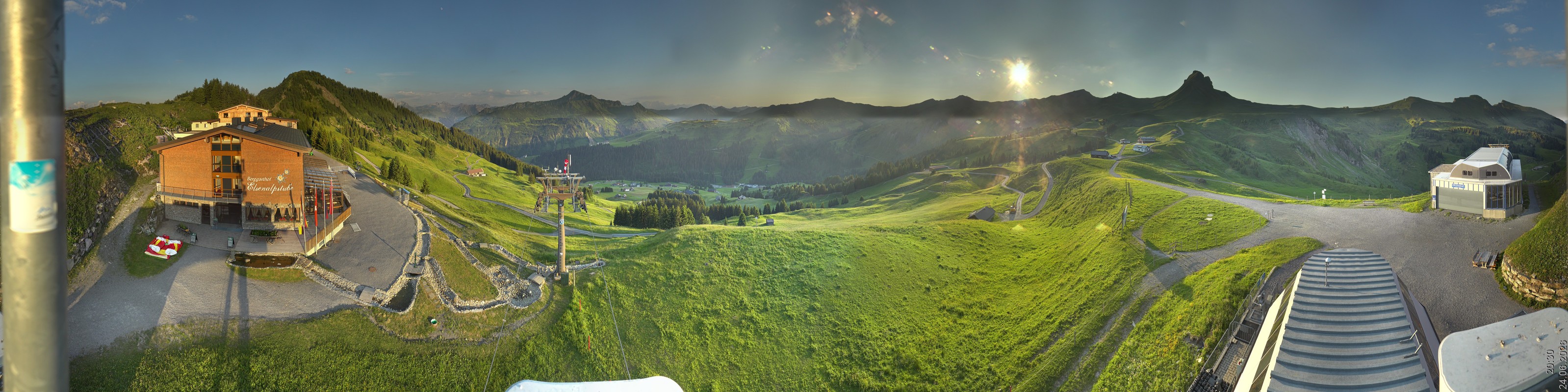 Archiv Foto Panorama Webcam Damüls an der Elsenalpstube
