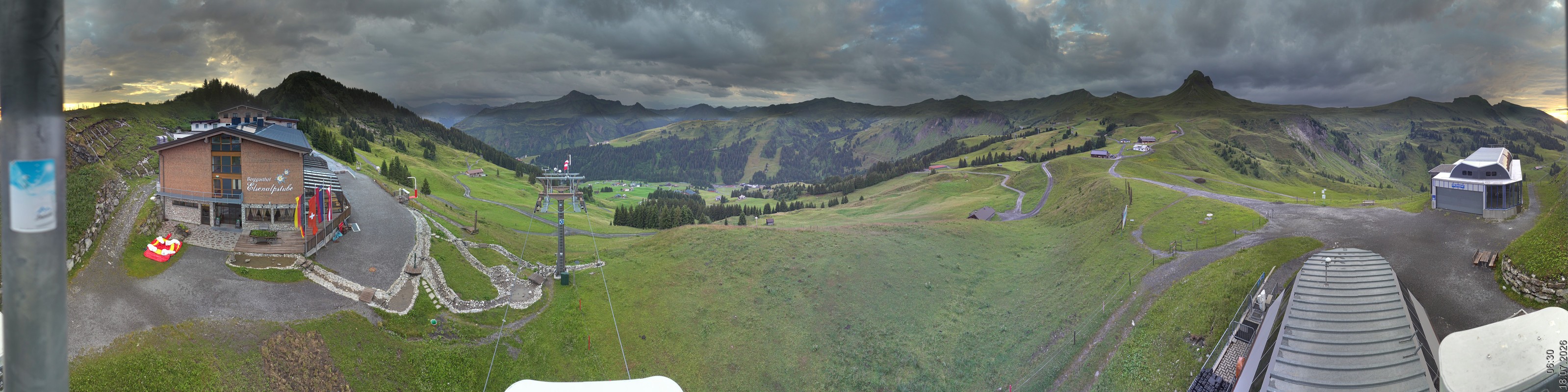 Archiv Foto Panorama Webcam Damüls an der Elsenalpstube