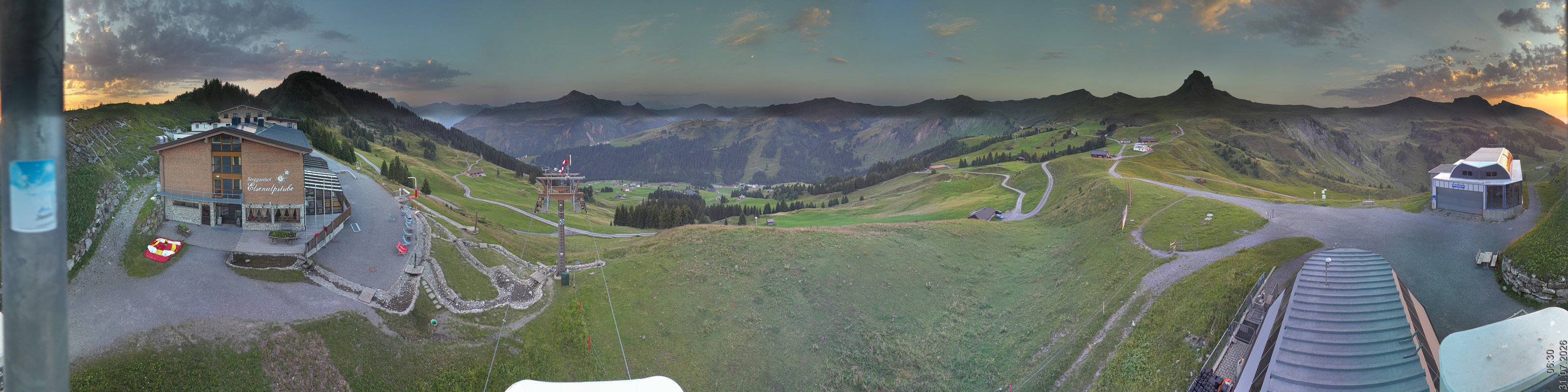Archiv Foto Panorama Webcam Damüls an der Elsenalpstube