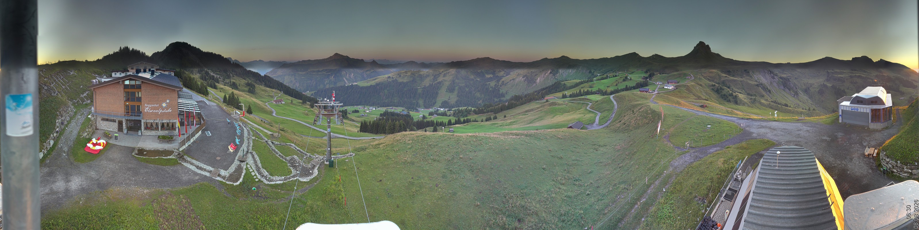 Archiv Foto Panorama Webcam Damüls an der Elsenalpstube